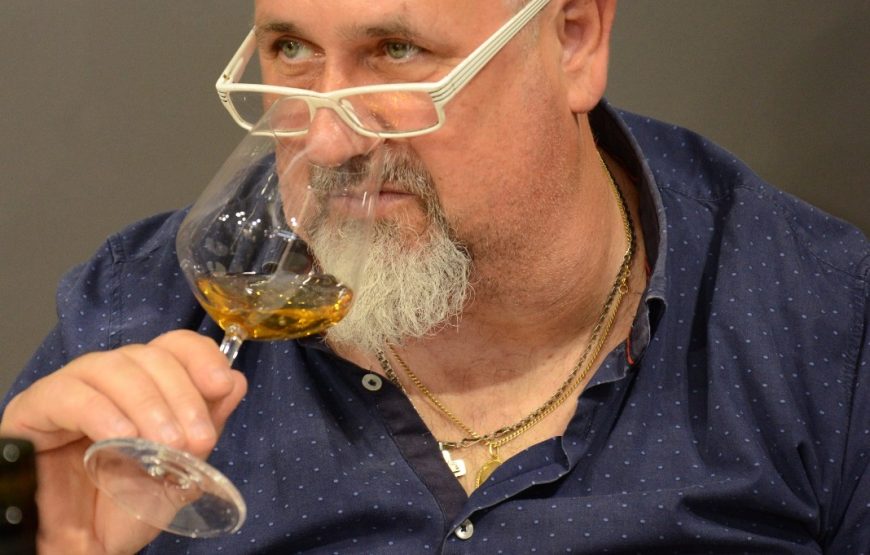 Degustazione del Verdicchio dei castelli di Jesi a Podere Mattei
